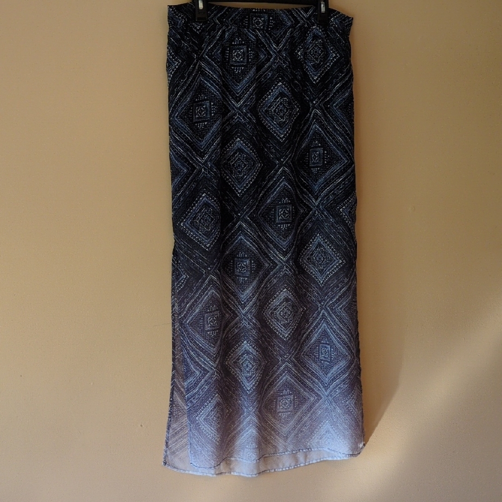Ombre Black and Gray Maxi Skirt
